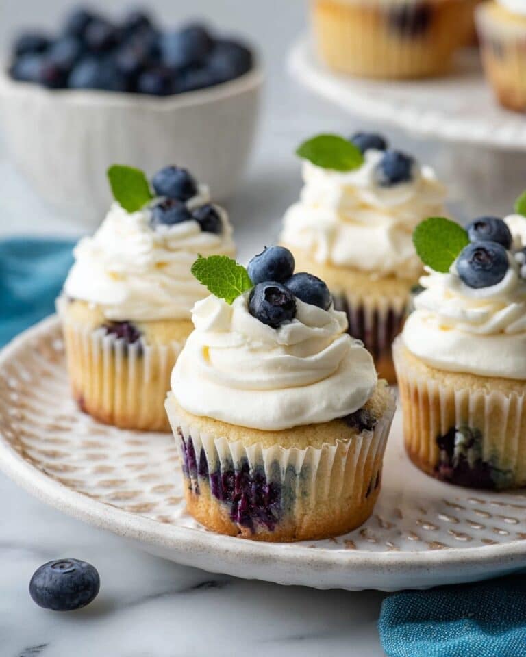 Blueberry Cream Cupcakes Recipe