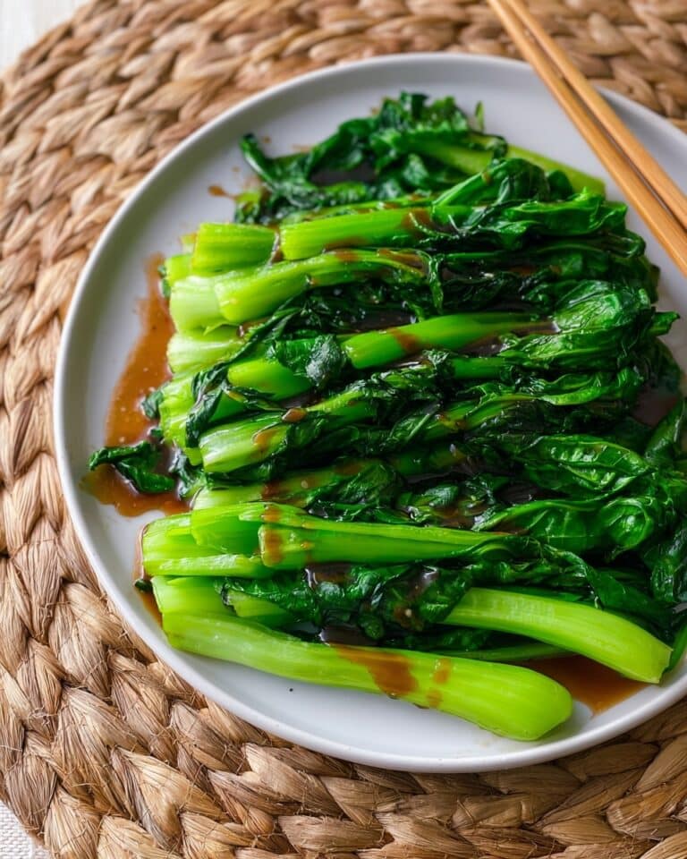 Chinese Broccoli (Gai Lan) in Oyster Sauce Recipe