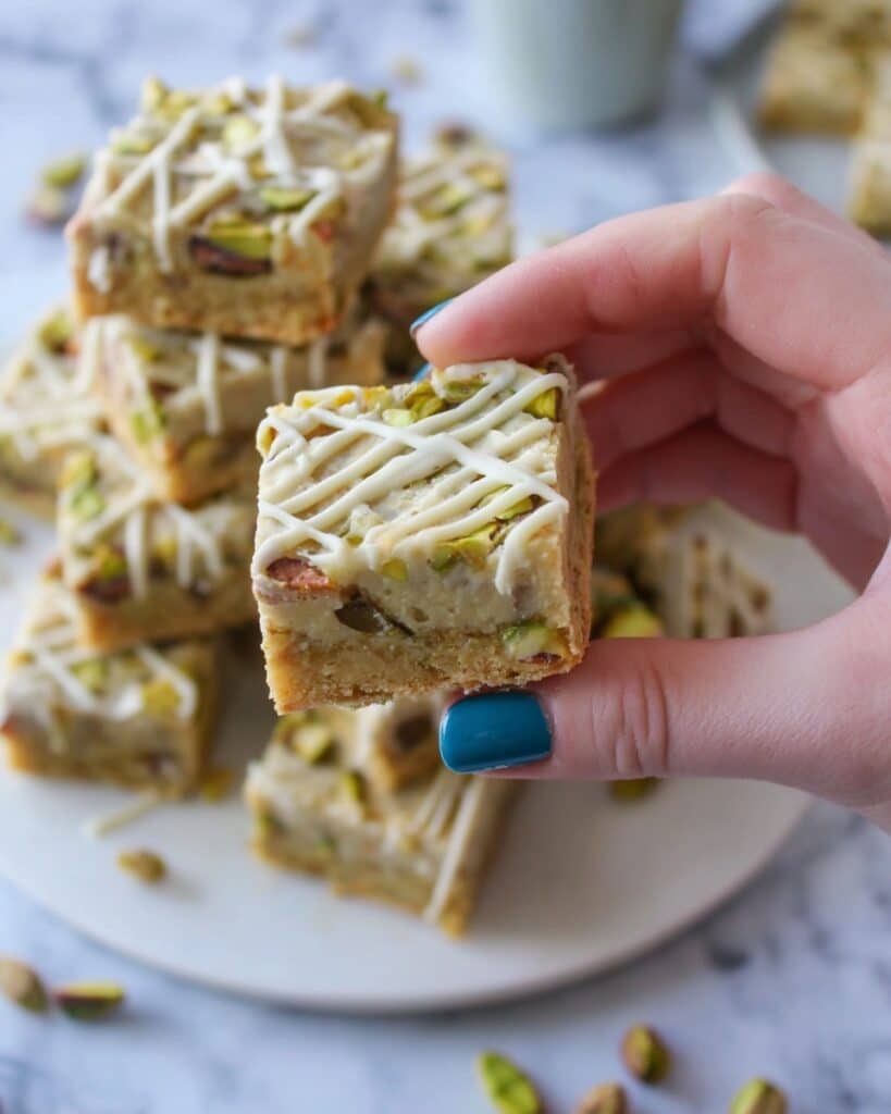 White Chocolate and Pistachio Blondies Recipe