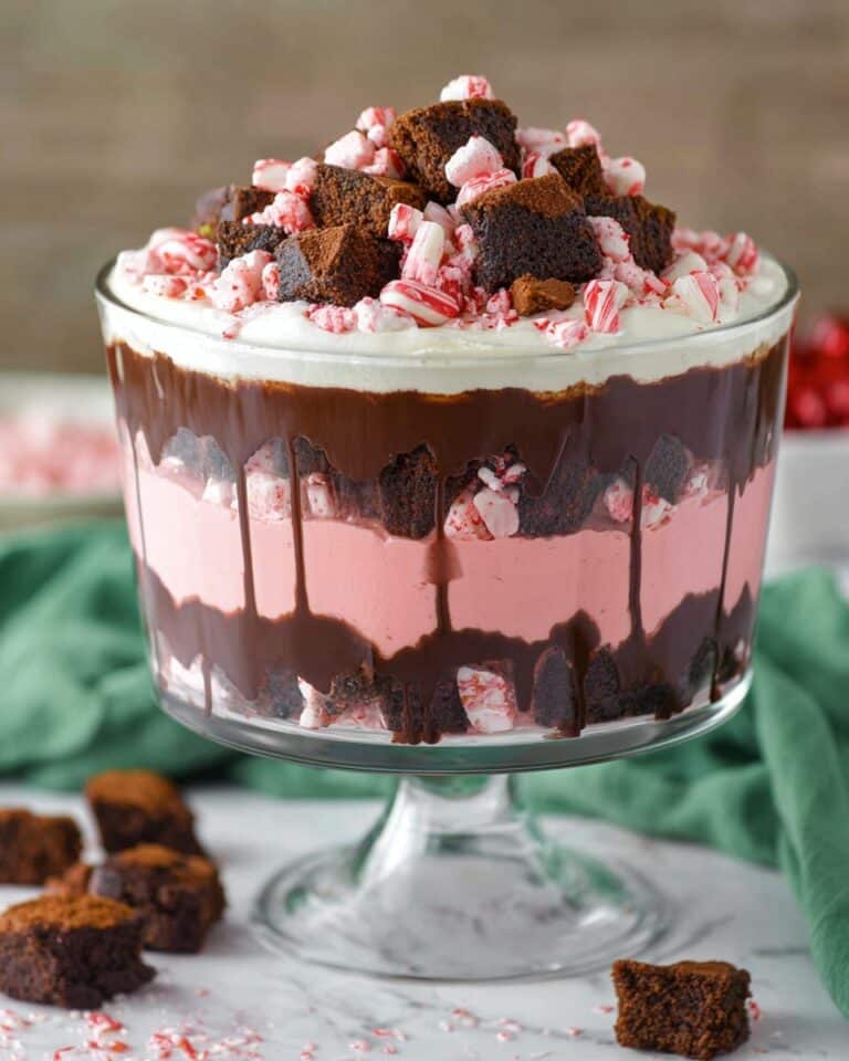 Peppermint Cheesecake Brownie Trifle Recipe